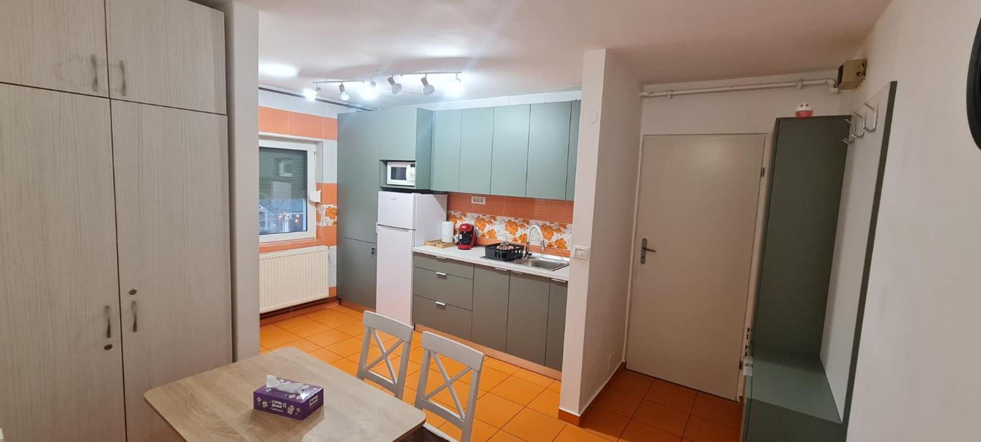La Bloc Apartment Арад Екстериор снимка